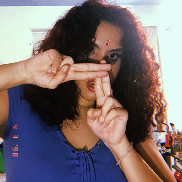 Meet your Posher, Andrea - Picture 1 of 1